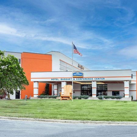 Howard Johnson By Wyndham Lima Exterior foto