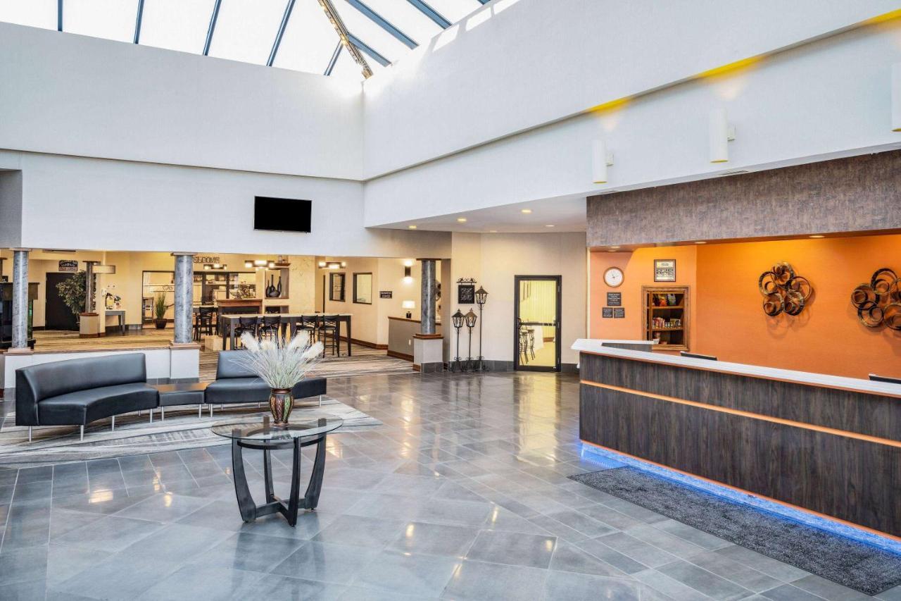 Howard Johnson By Wyndham Lima Exterior foto